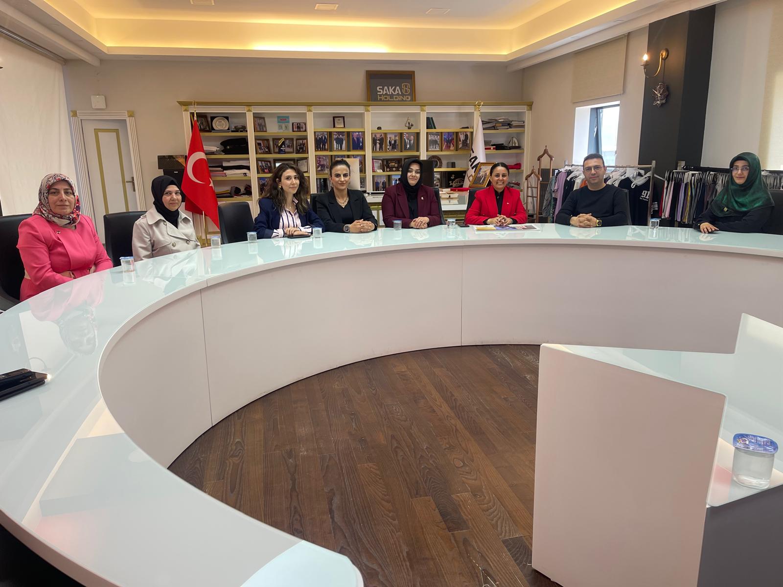 İçişleri Bakan Müşaviri ve AK Parti Kadın Kolları’ndan SAKA Holding’e Ziyaret
